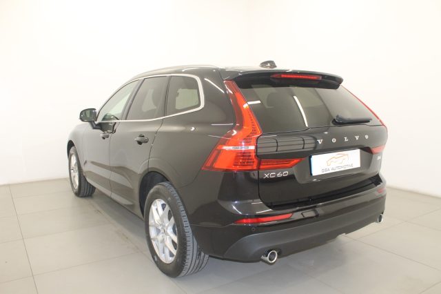 VOLVO XC60 B4 AWD Geartronic SPORT Immagine 4