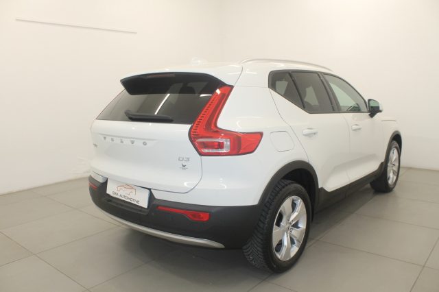 VOLVO XC40 D3 AWD Sport Immagine 3