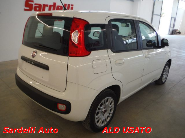 FIAT Panda 1.2 Lounge. Immagine 2