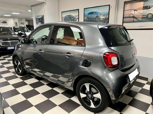 SMART ForFour EQ Passion Immagine 1