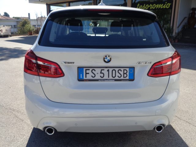 BMW 218 d xDrive Active Tourer Business Immagine 3