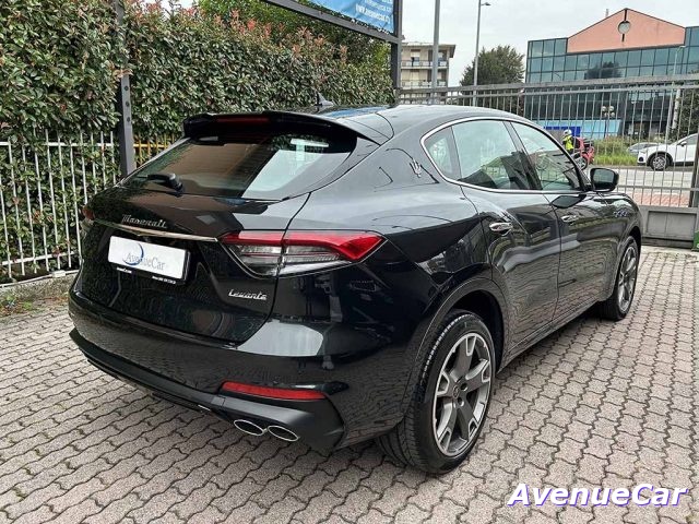 MASERATI Levante mhev  330cv GT GRANSPORT IVA ESPOSTA UFF. ITALIANA Immagine 4