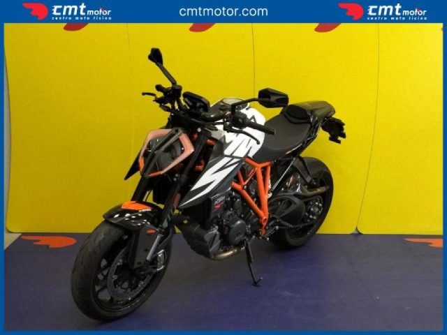 KTM 1290 Super Duke R Garantita e Finanziabile Immagine 1