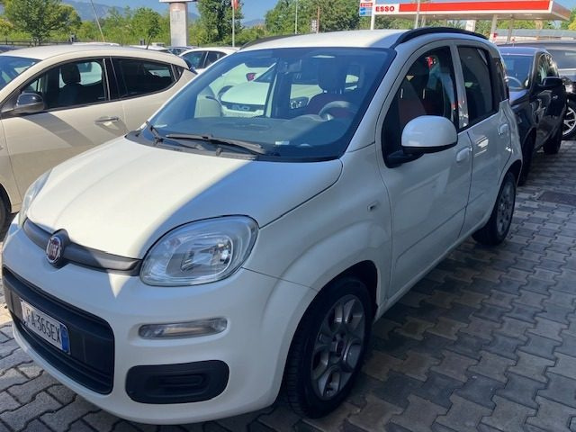 FIAT Panda 1.3 MJT 75 CV S&S Lounge Immagine 1