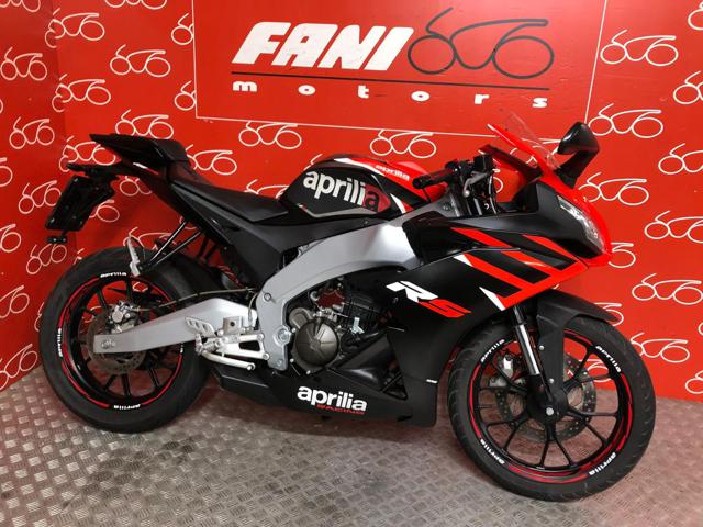 APRILIA RS 125 . Immagine 0