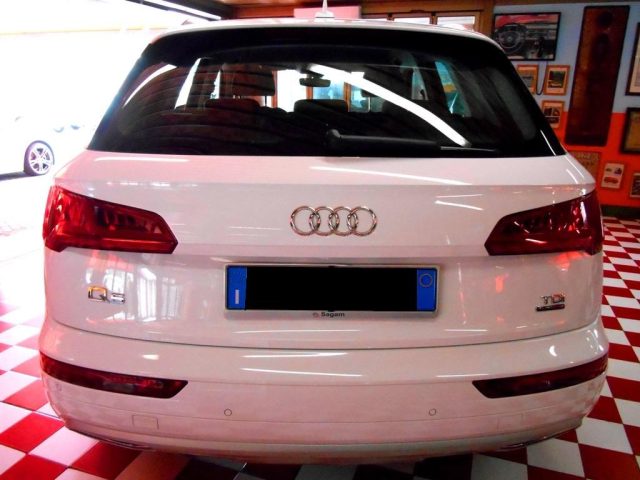 AUDI Q5 2.0 TDI 190 CV quattro S tronic B. Sport con IVA Immagine 4