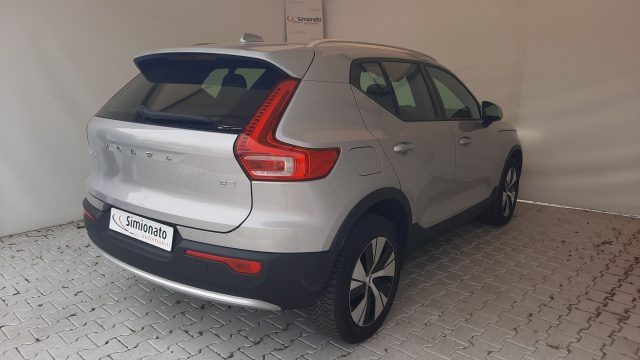 VOLVO XC40 B3 automatico Core Immagine 3