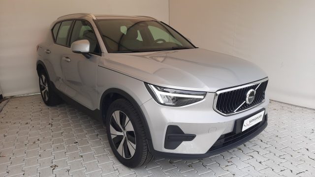 VOLVO XC40 B3 automatico Core Immagine 2