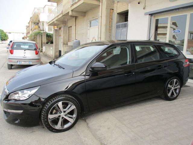 PEUGEOT 308 BlueHDi 100CV S&S SW Active Immagine 2