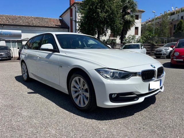 BMW 318 d Touring Sport Immagine 0