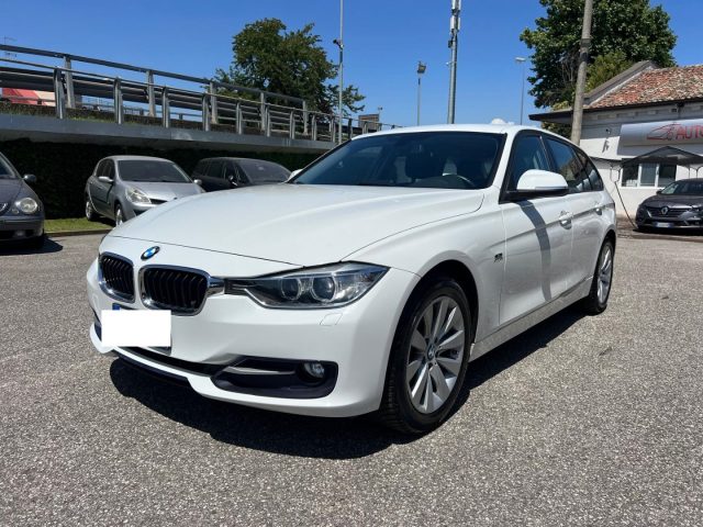 BMW 318 d Touring Sport Immagine 2