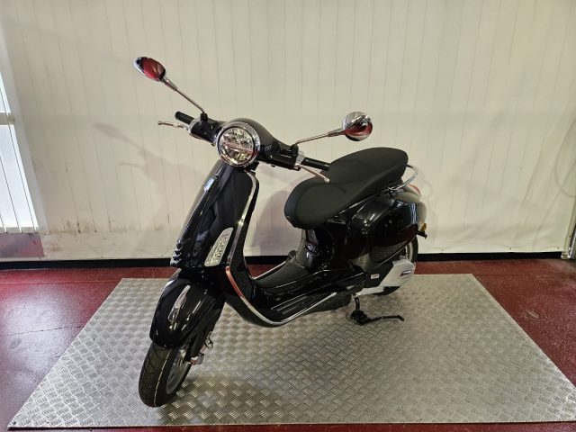 VESPA Primavera 125 2024 EURO 5+ Immagine 1