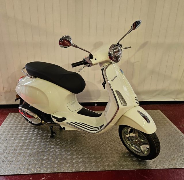 VESPA Primavera 125 2024 EURO 5+ Immagine 0