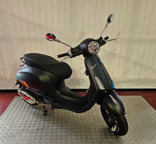 VESPA Primavera 150 SPORT 2024 EURO 5+ Immagine 0