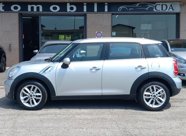 MINI Countryman Mini Cooper D Countryman Immagine 2