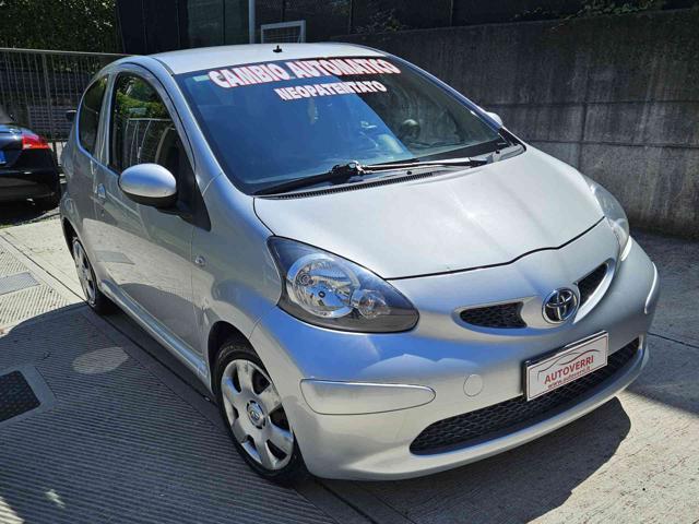 TOYOTA Aygo 1.0 12V VVT-i 3porte Sound AUTOMATICA NEOPATENTATI Immagine 0