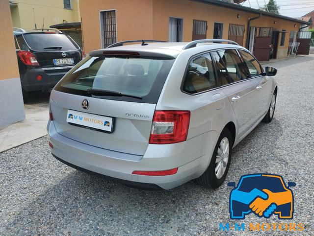 SKODA Octavia 1.6 TDI CR 110 CV Wagon Executive Immagine 3