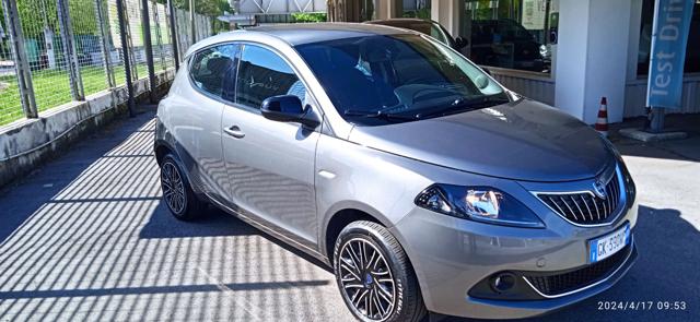 LANCIA Ypsilon 1.0 FireFly 5 porte S&S Hybrid Gold Immagine 0