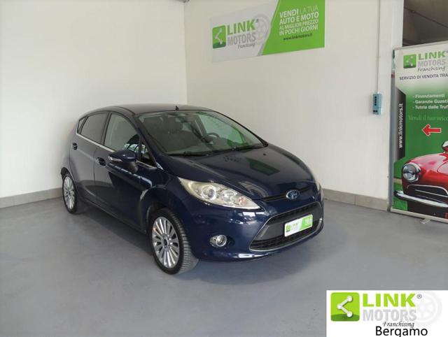 FORD Fiesta + 1.4 TDCi 68CV 5 porte -NEOPATENTATI Immagine 0