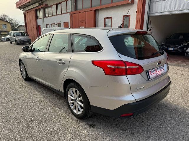 FORD Focus 1.5 TDCi 95 CV SW Titanium OK neopatentati Immagine 3