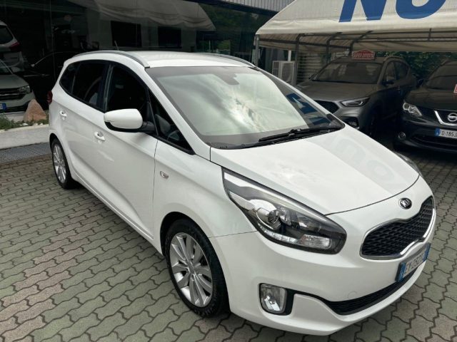 KIA Carens 1.7 CRDi 115 CV Class Immagine 3