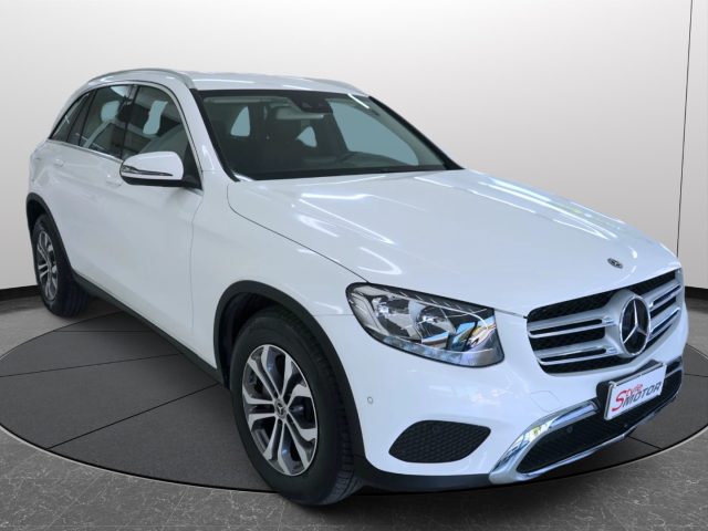 MERCEDES-BENZ GLC 220 d 4Matic Full Uff. Tagliandata Uniproprietario Immagine 2