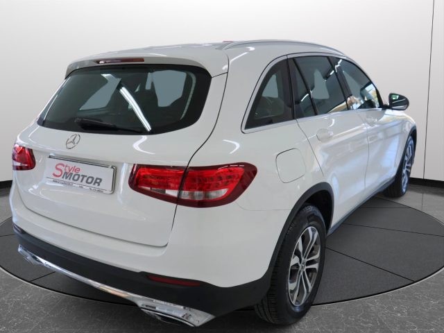 MERCEDES-BENZ GLC 220 d 4Matic Full Uff. Tagliandata Uniproprietario Immagine 1