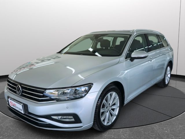 VOLKSWAGEN Passat 1.6 TDI SCR DSG Business BMT Immagine 1