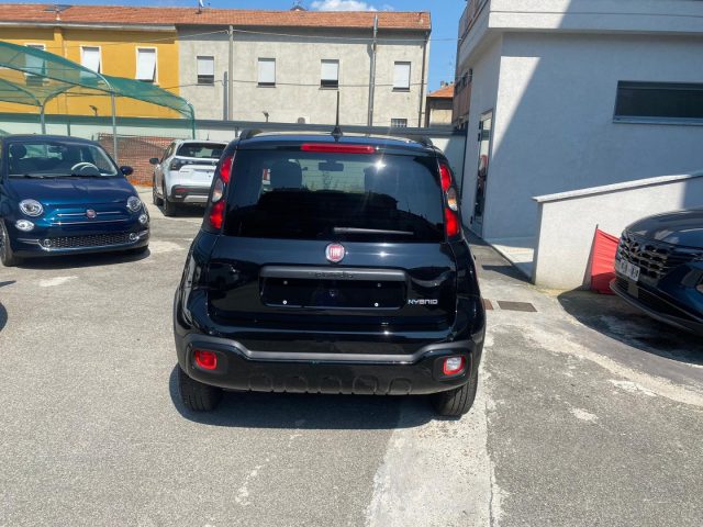 FIAT Panda Cross 1.0 FireFly S&S Hybrid con Uconnect DAB schermo 7" Immagine 3