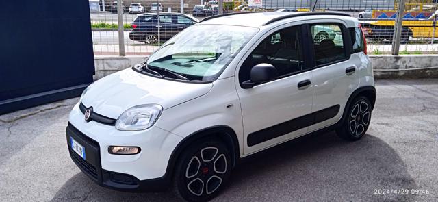 FIAT Panda 1.0 FireFly S&S Hybrid City Life Immagine 0