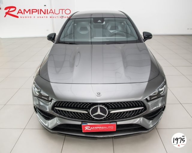 MERCEDES-BENZ CLA 200 d Automatic 150 Cv Shooting Brake Premium Immagine 1