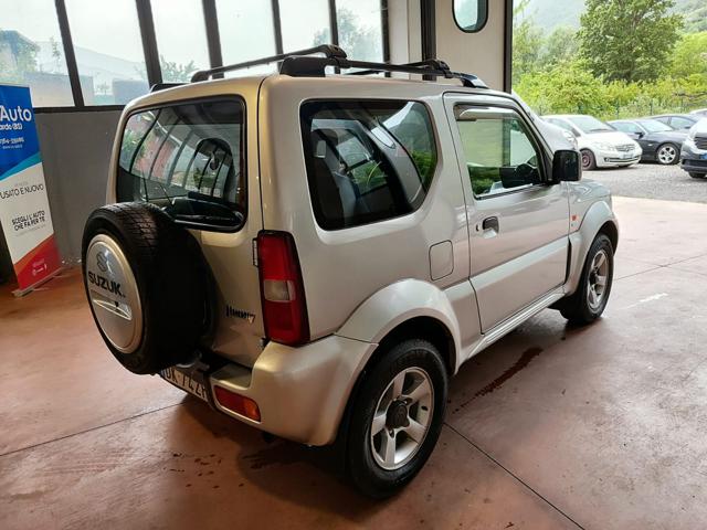 SUZUKI Jimny 1.5 DDiS cat 4WD JLX Immagine 4