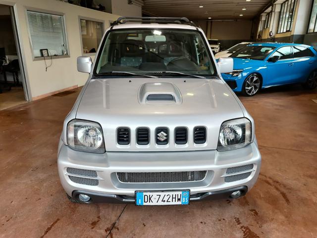 SUZUKI Jimny 1.5 DDiS cat 4WD JLX Immagine 2