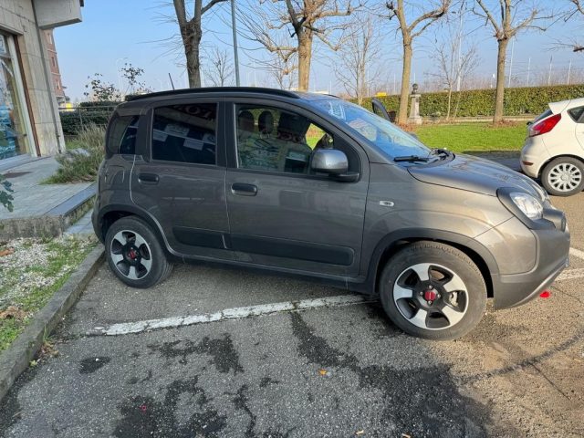 FIAT Panda Cross 1.0 FireFly S&S Hybrid  Cross Immagine 1