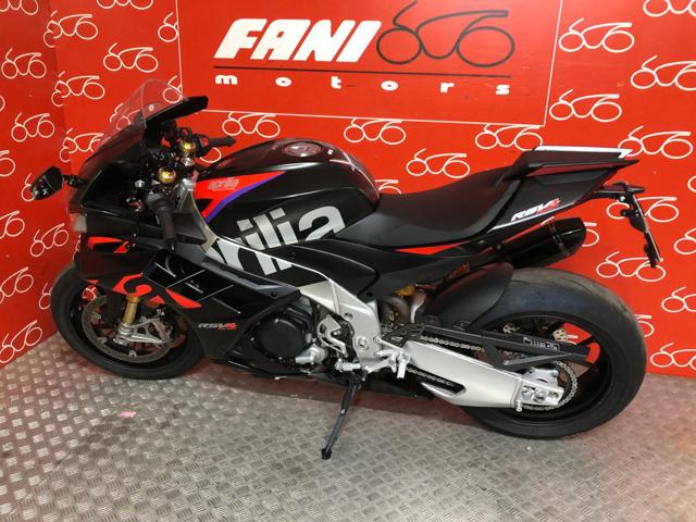 APRILIA RSV4 Factory . Immagine 2