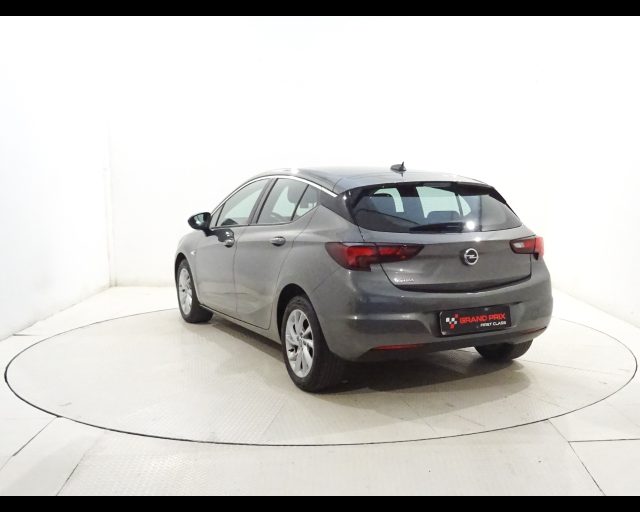 OPEL Astra 1.2 Turbo 110 CV S&S 5 porte Business Elegance Immagine 3