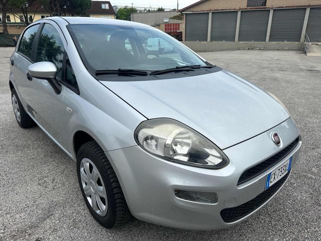 FIAT Punto 1.4 8V 5 porte Natural Power Lounge Immagine 2