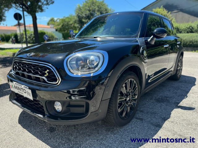 MINI Countryman 1.5 Cooper S E Hype Countryman ALL4 Automatica Immagine 0