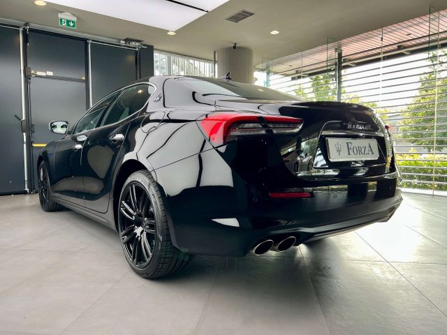 MASERATI Ghibli 2.0 mhev 330cv auto Immagine 4