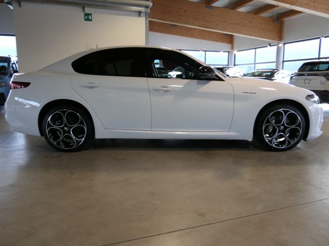 ALFA ROMEO Giulia 2.0 Turbo 280 CV AT8 Veloce Immagine 2