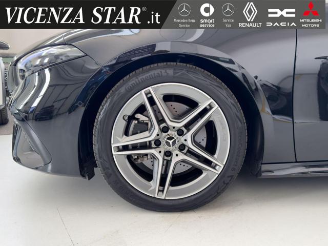 MERCEDES-BENZ A 220 d PREMIUM AMG SEDAN AUTOMATIC Immagine 4