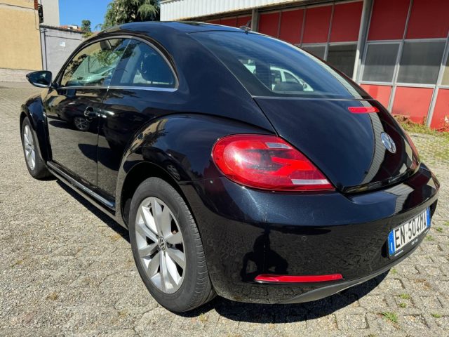 VOLKSWAGEN Maggiolino 1.6 TDI Design Immagine 1