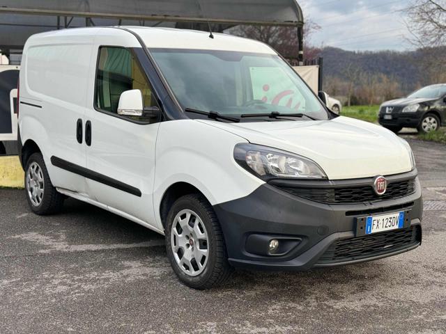 FIAT Doblo Doblò 1.4 T-Jet Natural Power Immagine 3