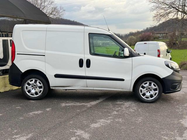 FIAT Doblo Doblò 1.4 T-Jet Natural Power Immagine 4