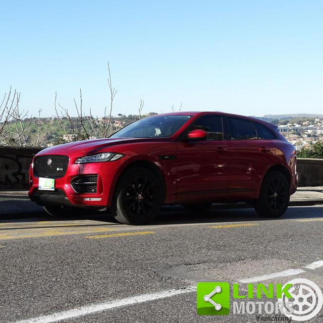 JAGUAR F-Pace 2.0d 180cv AWD aut. R-Sport Immagine 0