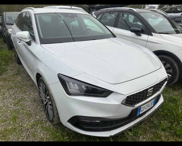 SEAT Leon Sportstourer 1.5 eTSI 150 CV DSG Xcellence Immagine 0