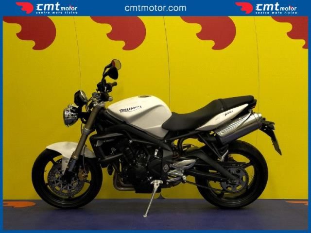 TRIUMPH Street Triple Garantita e Finanziabile Immagine 2