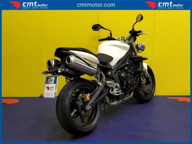 TRIUMPH Street Triple Garantita e Finanziabile Immagine 3