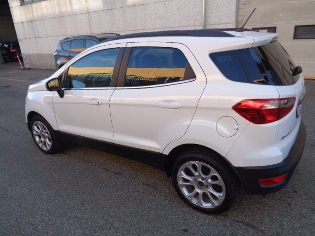 FORD EcoSport 1.0 BENZINA 125cv.  TITANIUM ,Km 30.000 Immagine 4