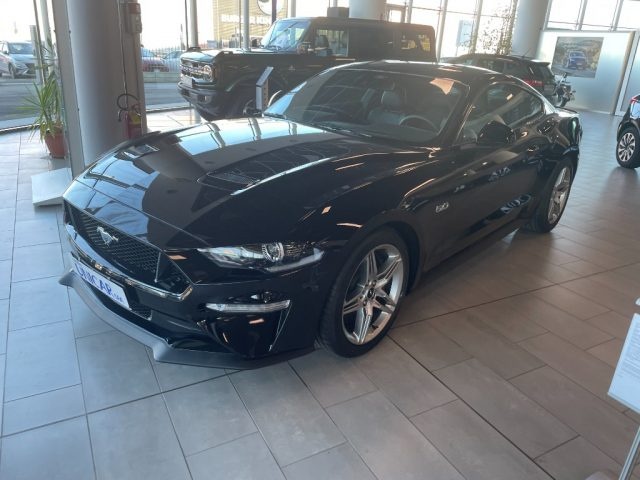 FORD Mustang Fastback 5.0 V8 aut. GT Immagine 2